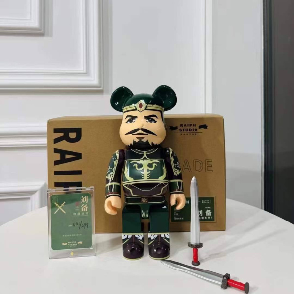 Bearbrick Liu Bei (Фігурка Луі Бех) Зелений 400% (28 см)