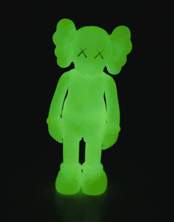 Kaws Companion Open Edition Neon Фигурка (фосфорный)  - 20 см