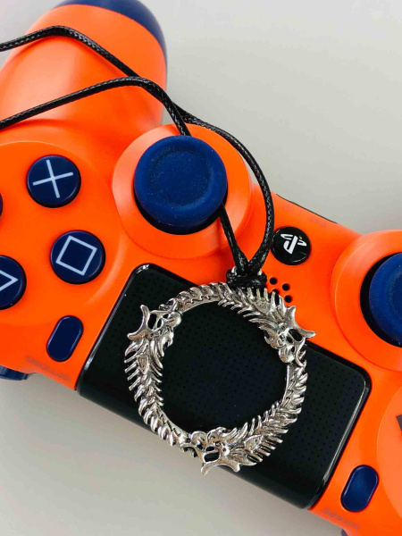 Срібний кулон Ouroboros з драконами — амулет у стилі Morrowind