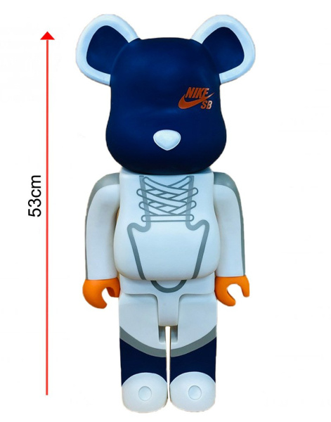 Bearbrick Nike Sb White фигурка (белый с синим) 700% (53 см)