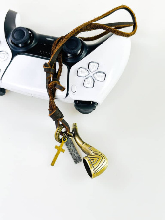 Кожаный Шнурок на Шею с Кулоном Трубка