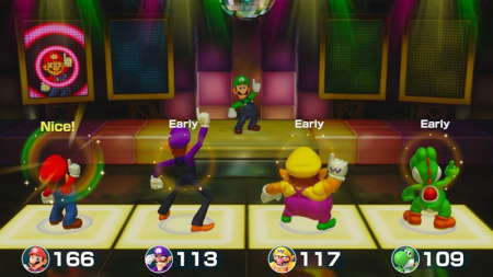 Комплект: игра Super Mario Party + два контроллера Joy-Con (Nintendo Switch)