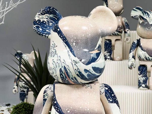 Bearbrick Фігурка Katsushika Hokusai (Kanagawa Okinami Ura) "Велика хвиля в Канагаві" 1000% (70см)