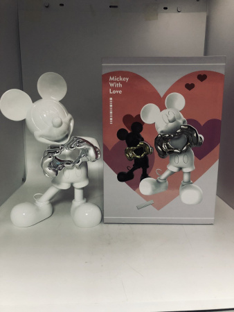 Фигурка Микки Маус с любовью Mickey with Love (Белый)