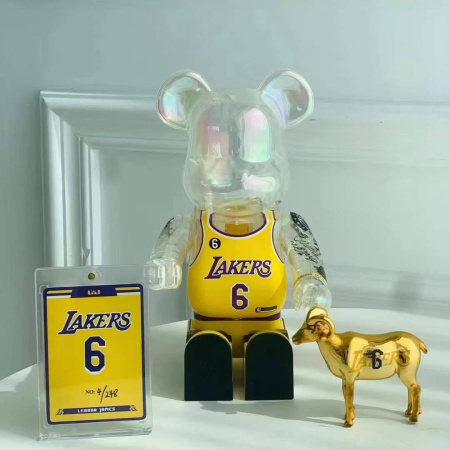 Bearbrick NBA Lebron James 6 (Los Angeles Lakers) 400% (28 см)
