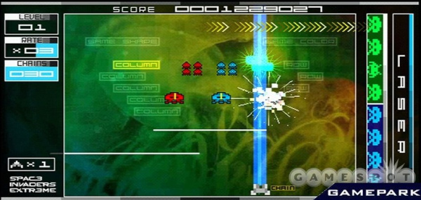 Space Invaders Extreme (PSP) Space Invaders Extreme (PSP)