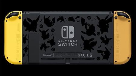 Игровая консоль Nintendo Switch (желтый / бежевый) + игра Pokemon: Let's Go, Pikachu! + аксессуар PokeBall Plus