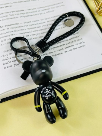Брелок Bearbrick с ремешком Череп (Черный)