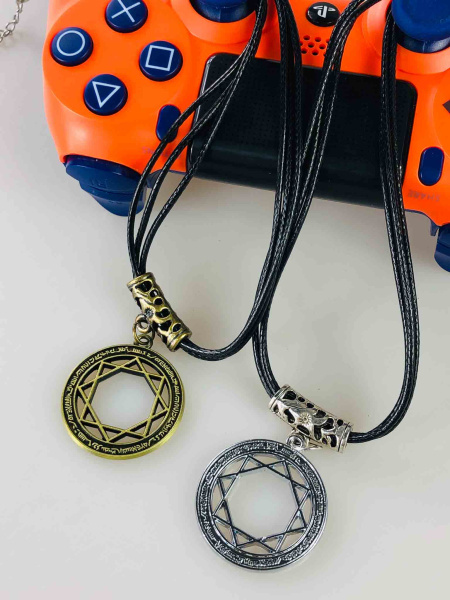 Амулет із зіркою Давида на шнурку (золотий / срібний)