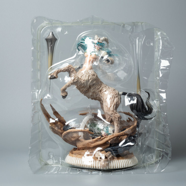 Фігурка Bleach Reaper Black Pearl № 3 Tenth Blade Nilu (32см)