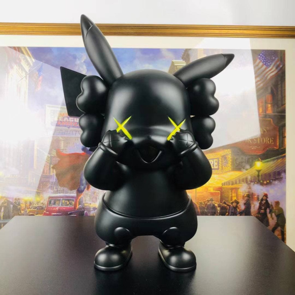 Фигурка Kaws Покемон Пикачу Черный (42 см) Фигурка Kaws Покемон Пикачу Черный (42 см)