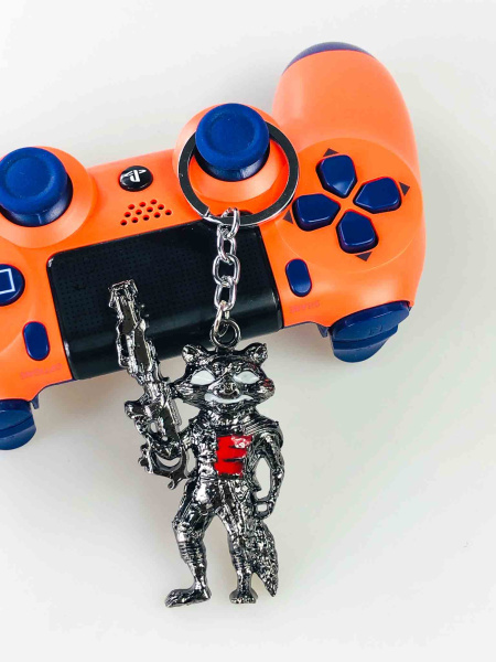 Металевий ігровий брелок із персонажем Rocket Raccoon (Єнот Ракета)