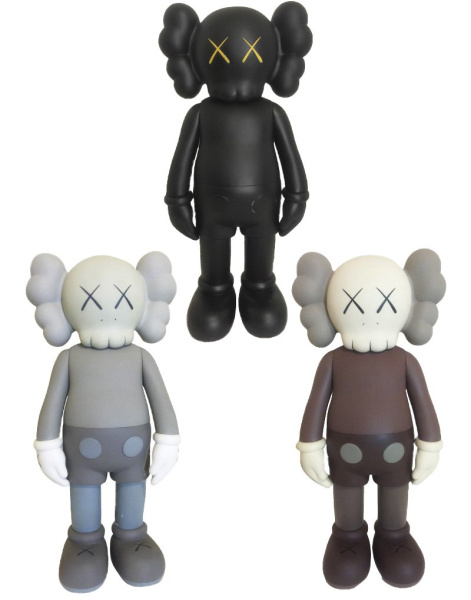 Kaws Five Years Later Companion виниловая фигурка (серый) - 38 см Kaws Five Years Later Companion виниловая фигурка (серый) - 38 см