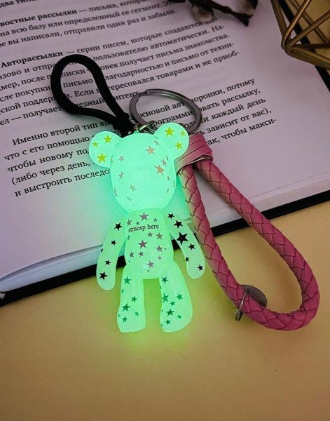 Брелок Bearbrick с ремешком (Фосфорный)