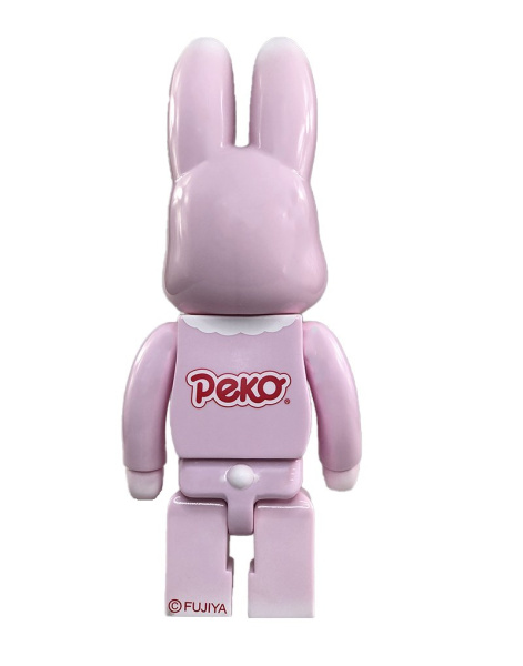 Bearbrick Peka Rabbit Version 400% (30 См)