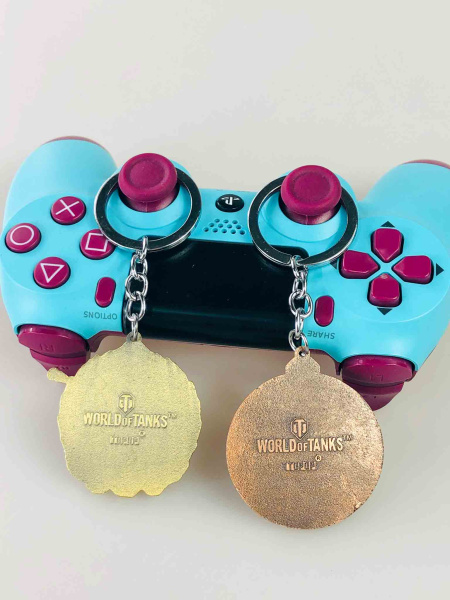 Брелок World of Tanks — танкова нагорода (метал)