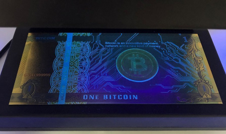 Позолочена сувенірна банкнота 1 Bitcoin 155*76mm