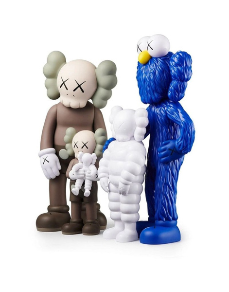 Kaws Family вінілова фігурка (коричнева/ біла/ синя) Kaws Family вінілова фігурка (коричнева/ біла/ синя)