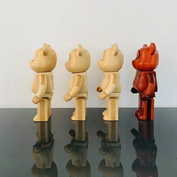 Bearbrick Игра в Кальмара Netflix 400% (28см)