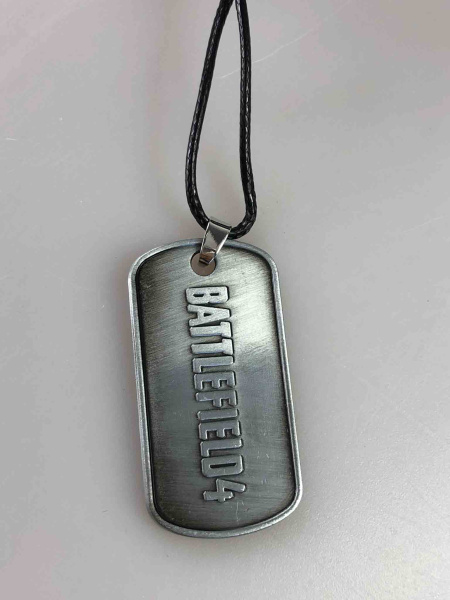 еймерський жетон Battlefield 4 срібний — металевий амулет на шнурку