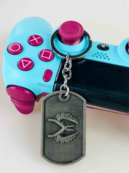 Геймерський металевий брелок CS:GO