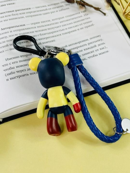 Брелок Bearbrick с ремешком Капитан Америка