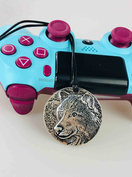 Геймерський амулет «Вовчий дух»