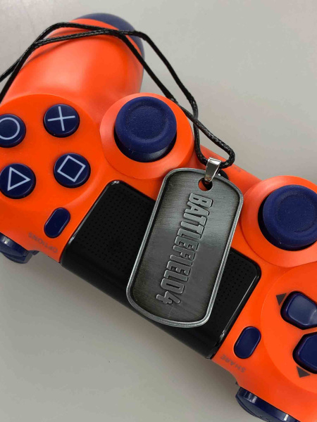 еймерський жетон Battlefield 4 срібний — металевий амулет на шнурку