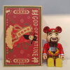 Bearbrick God of Wealth (Фігурка Бог багатства) червоний 400% (28см)