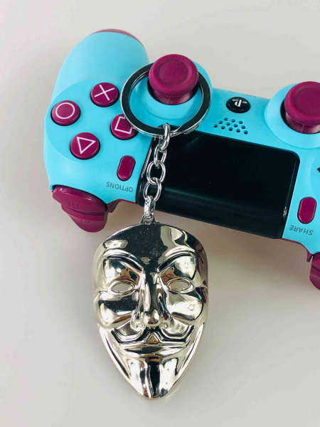 Брелок маска Guy Fawkes (V for Vendetta), металевий — колір на вибір