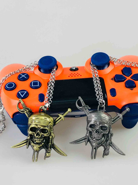 Металевий кулон «Піратський череп» для геймерів