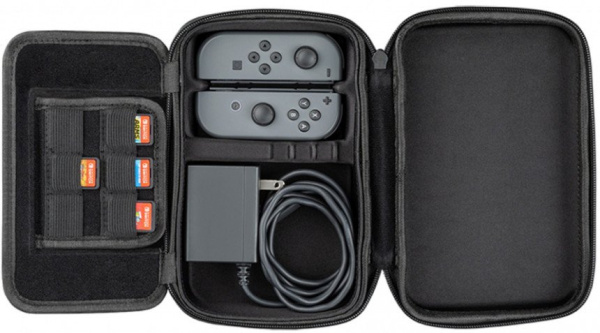 Чехол Play and Charge для Nintendo Switch